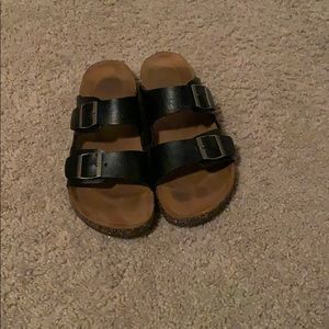 Water sandals
